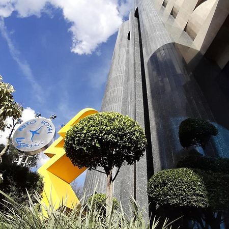 Auto Hotel Legaria Città del Messico Esterno foto
