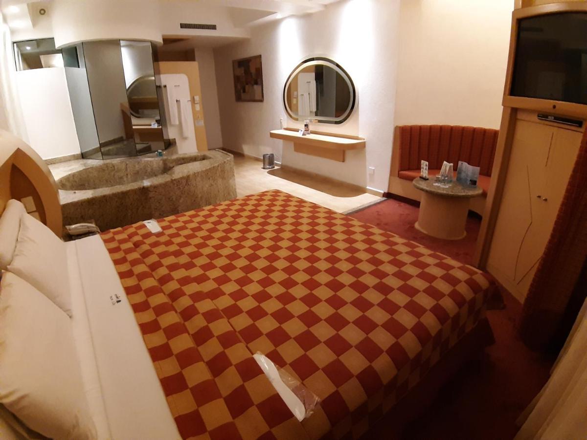 Auto Hotel Legaria Città del Messico Esterno foto