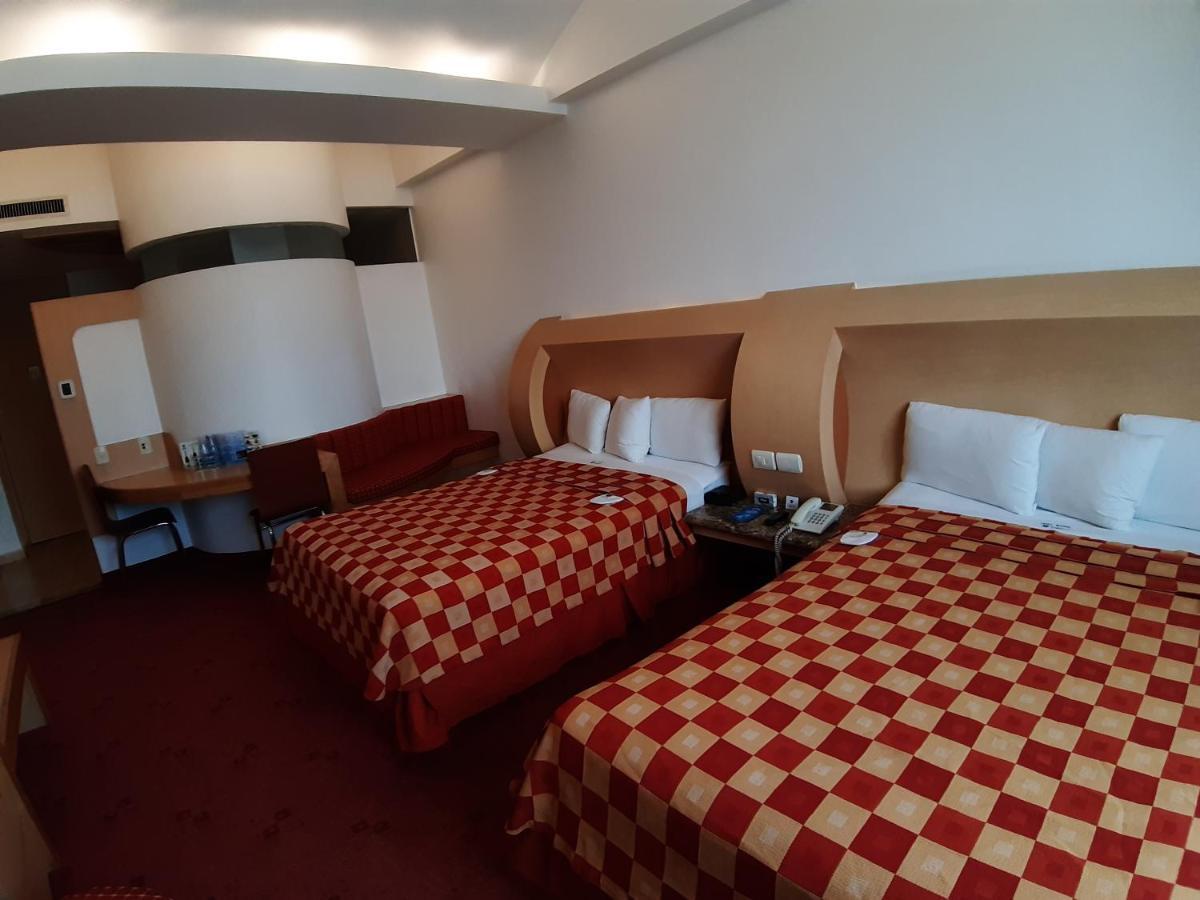 Auto Hotel Legaria Città del Messico Esterno foto