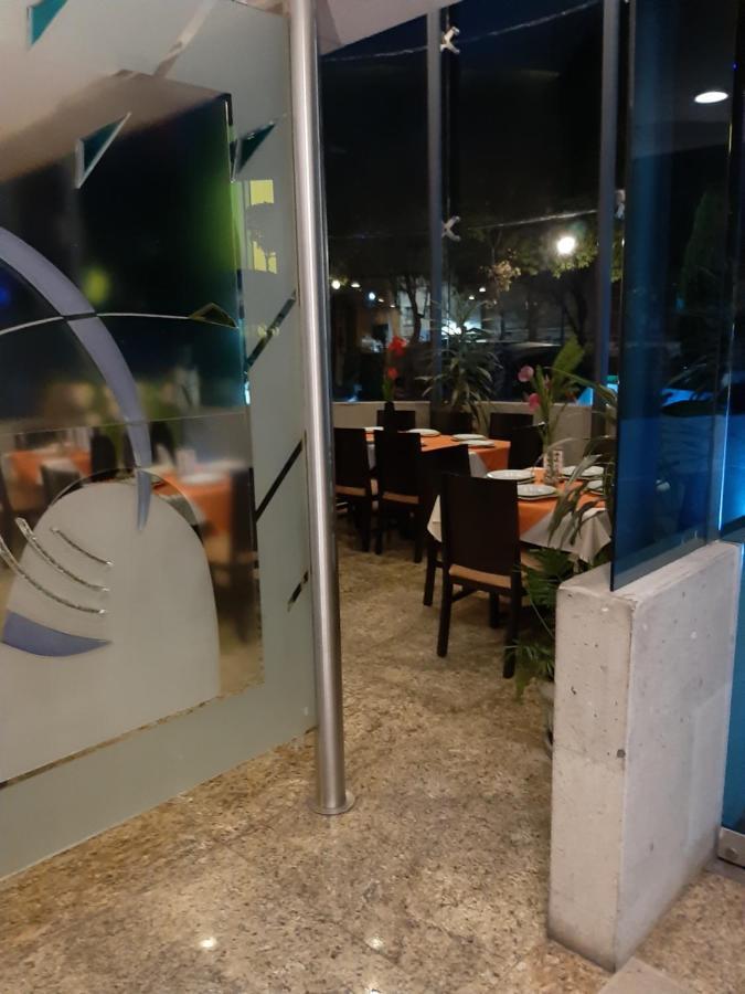 Auto Hotel Legaria Città del Messico Esterno foto