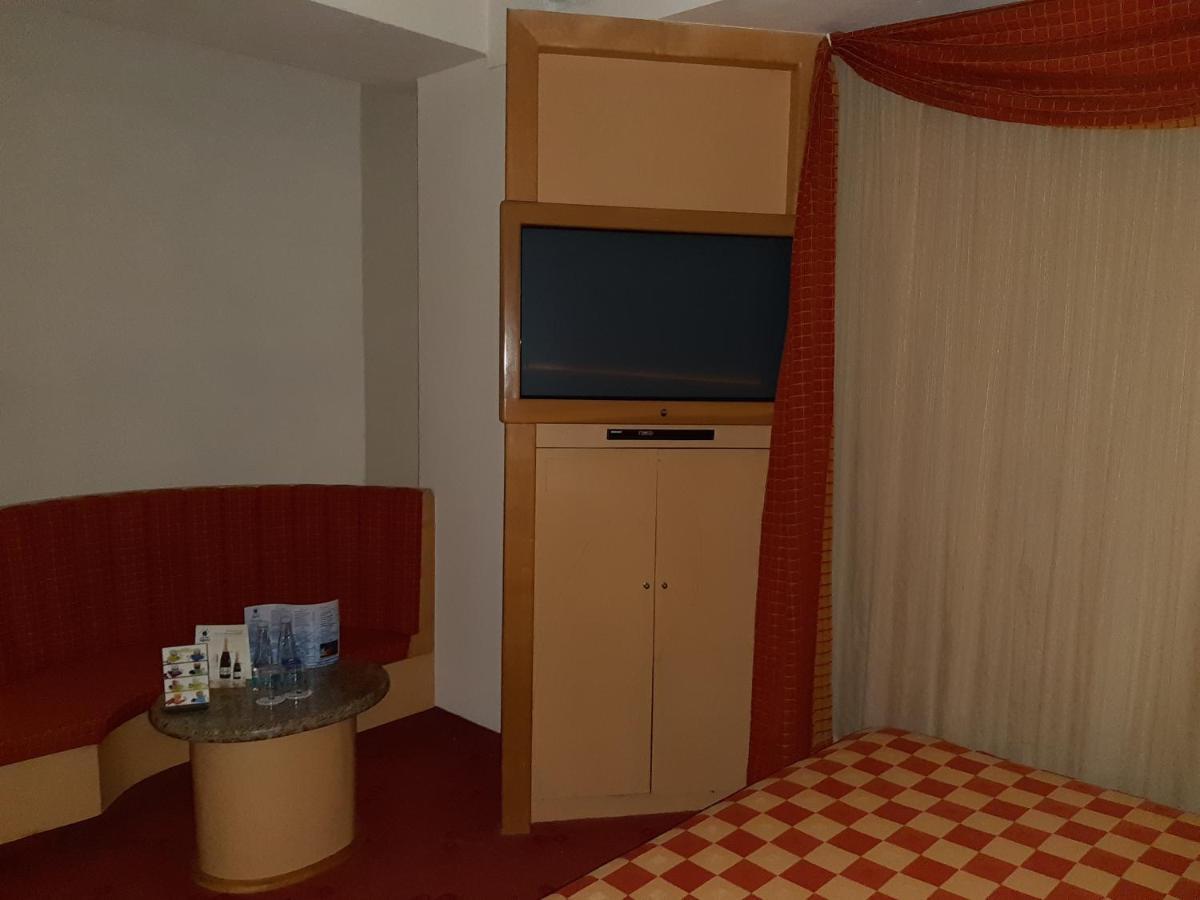 Auto Hotel Legaria Città del Messico Esterno foto